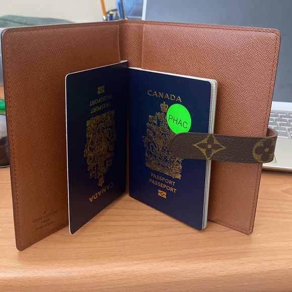 Authentic Vintage Louis Vuitton Monogram Photo Album/Passport Cover - Picture 10 of 11